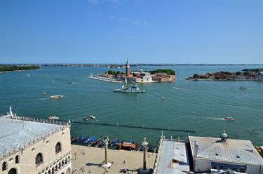 Piazza San Marco, DSE_8281_b_H490